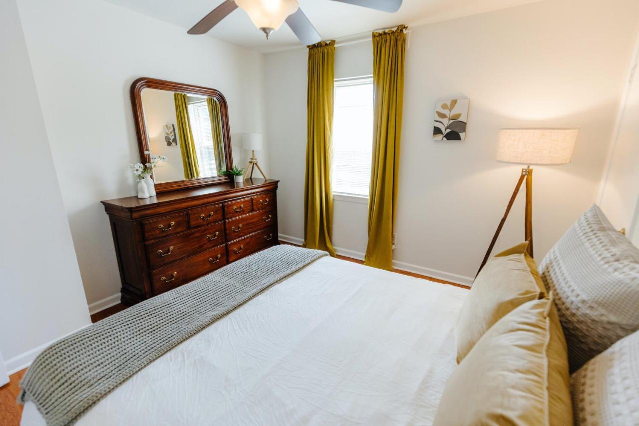 Centrally Located 2Br Overton Square Unit 2 Fast Wifi Free Parking Yes Pets Memphis Exterior photo